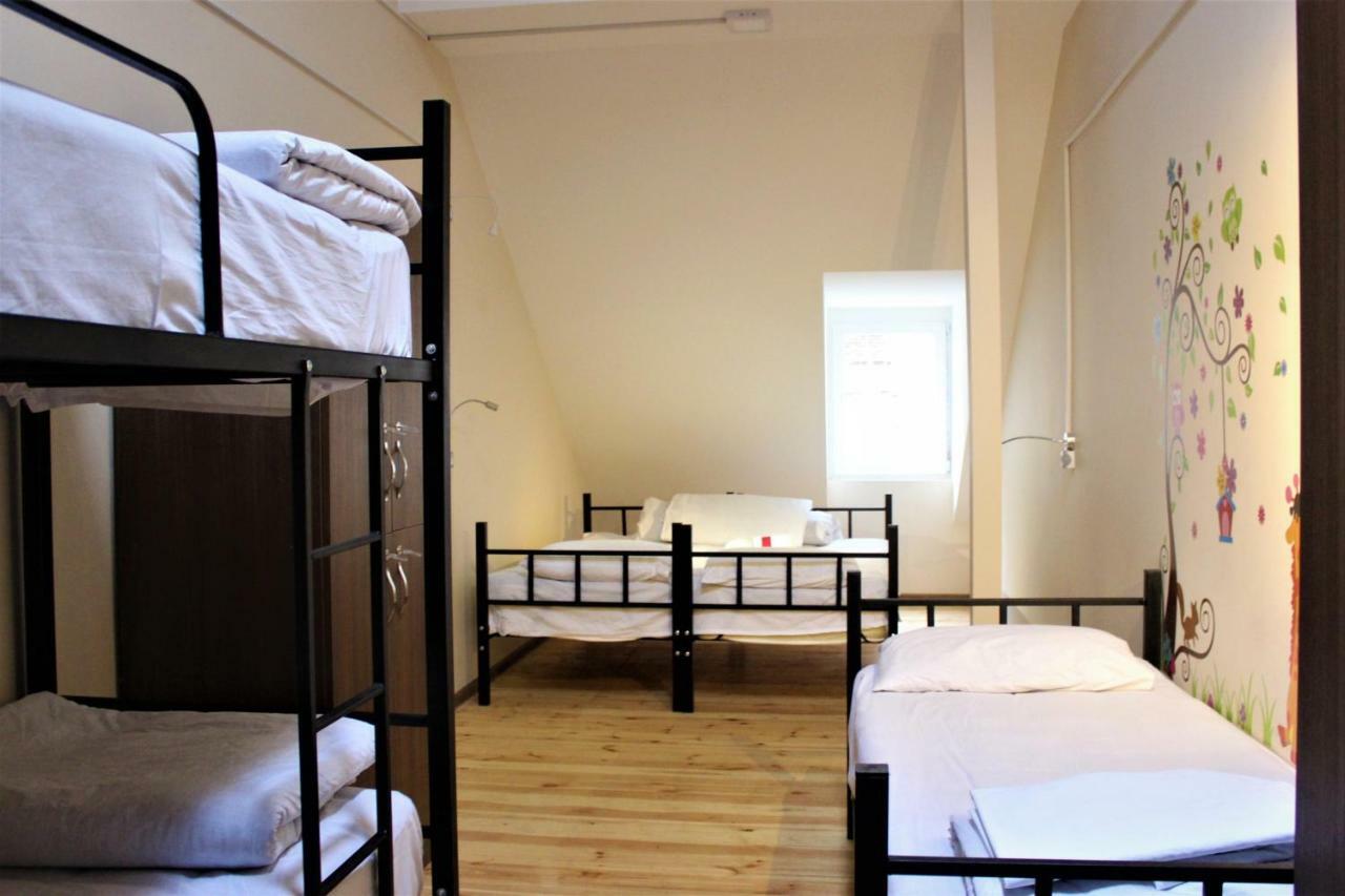 Global Hostel - Marjanishvili Tbilisi Ngoại thất bức ảnh