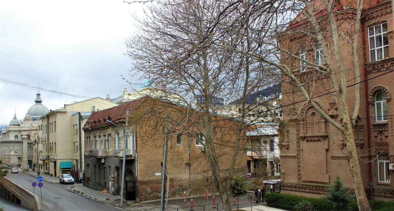 Global Hostel - Marjanishvili Tbilisi Ngoại thất bức ảnh